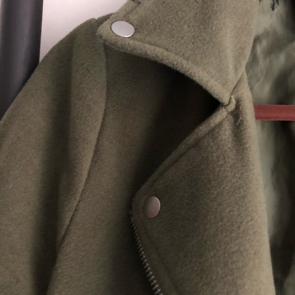Forever 21 Olive Jacket - Picture 5 of 5